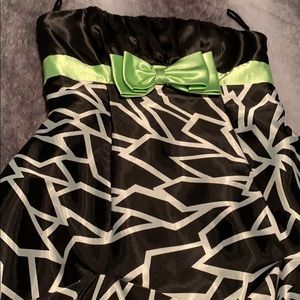 Jessica McClintock Strapless Cocktail Dress